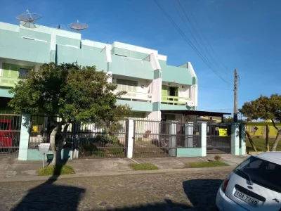 Triplex 3 Dormitórios Próximo ao Mar de Tramandaí