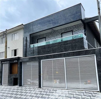 Casa com 40 m2 - Maracanã - Praia Grande SP