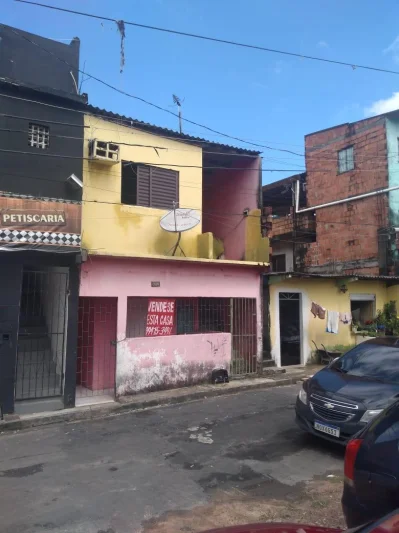 Casa com 3 Dormitórios à Venda, 50 m2 por RS 130.000,00 - Santo Agostinho - Manaus-am