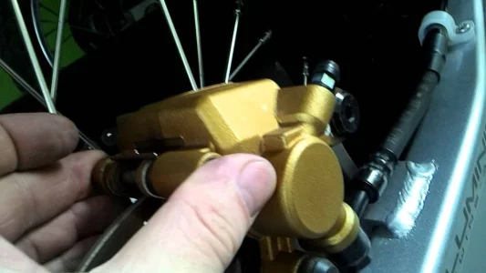 Pinça de Freio Traseira Xre300/cb300 Nova Original