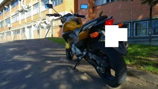 CB 300 Parcelamento