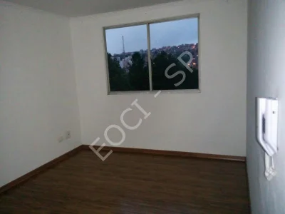 Apartamento com 2 Dorms em São Bernardo do Campo - Ferrazópolis por 215.000,00 à Venda