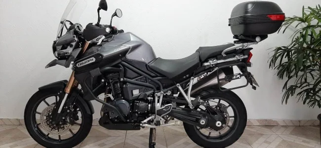 Moto sem Detalhes