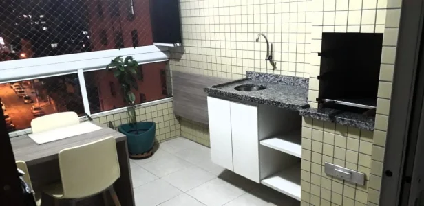 Apartamento de 2 Dorm em São Vicente Pertinho da Praia