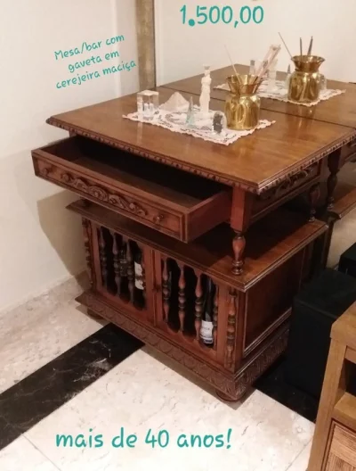 Mesa de Canto em Cerejeira
