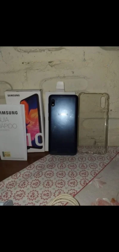 Samsung A10