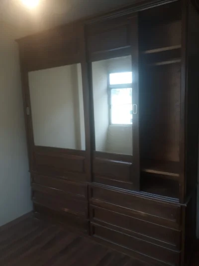 Guarda Roupa com Espelho