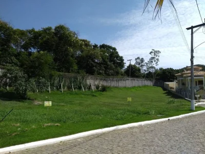 Terrenos no Condomínio Várzea Green Entre 423 e 337m2