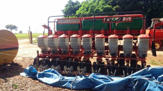 Vende SE Plantadeira Plant Center, 9 Linhas
