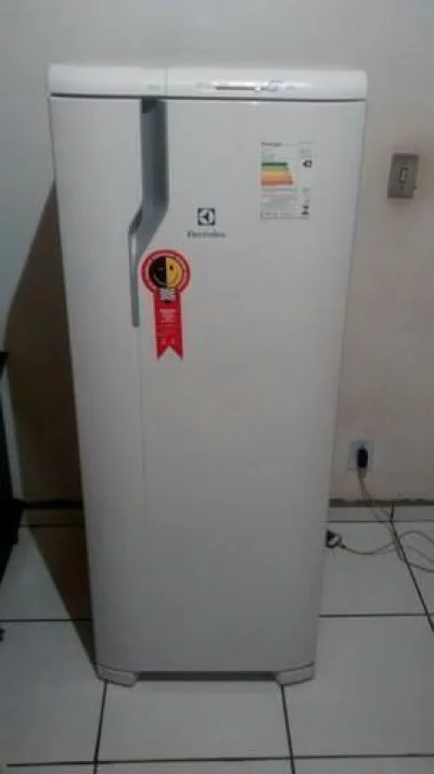 Compro Geladeira e Máquina de Lavar Funcionando ou com Defeito