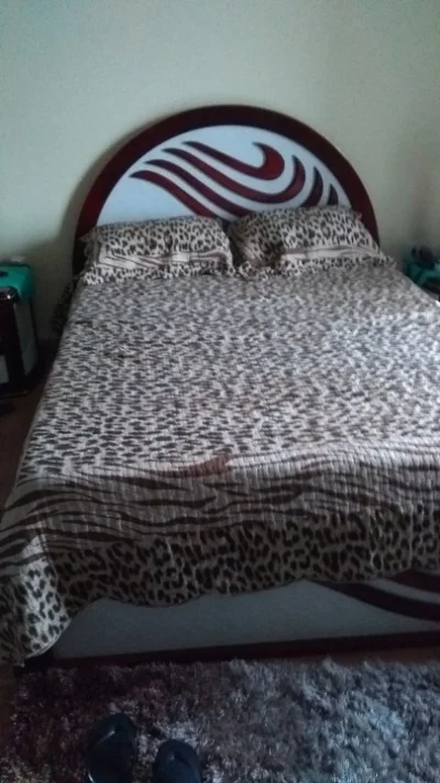 Cama Com.colchao