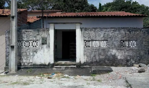 Casa Plana à Venda em Horizonte - Ceará