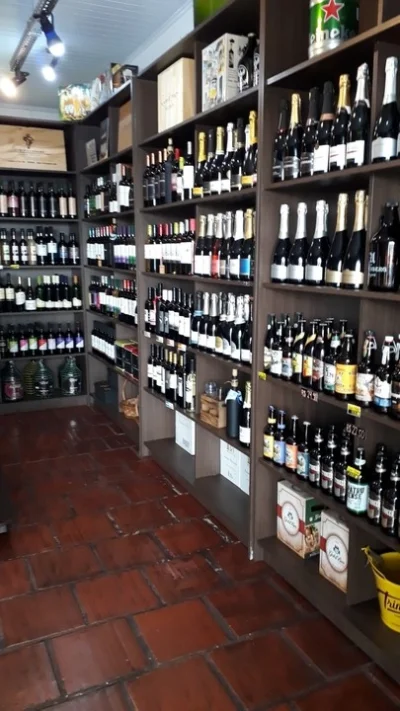 Loja de Vinhos e Espumantes