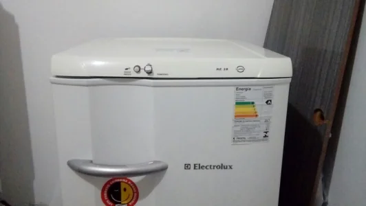 Eletrolux De28