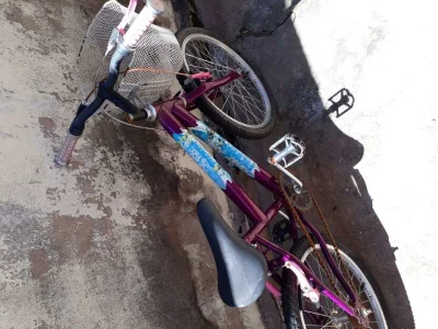 Bicicleta Feminina Bom Estado