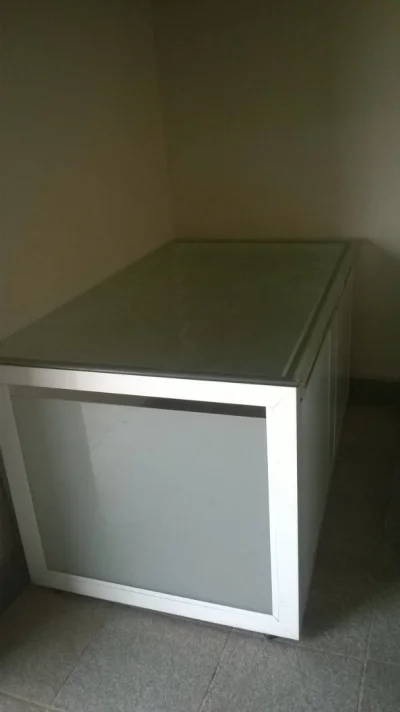 Mesa de Vidro Trabalhado de Alumínio
