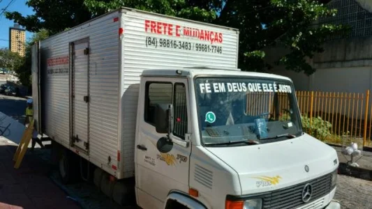 Expresso Transportes e Mudanças - Fretes