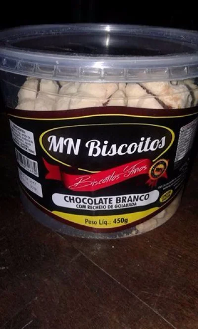 M N Biscoito