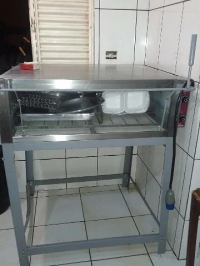 Forno de Lastro Elétrico Porta Guilhotina Tedesco Fbe 900l 220v