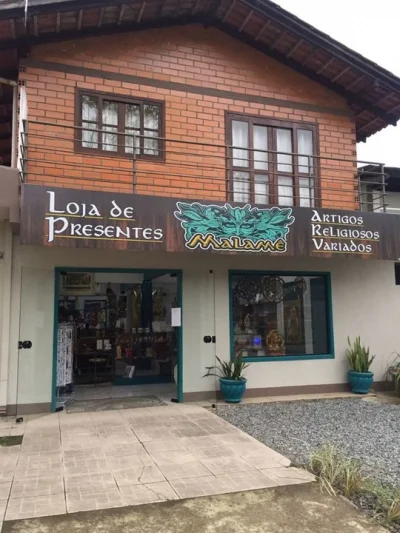 Sobrado com 2 Salas Comercias