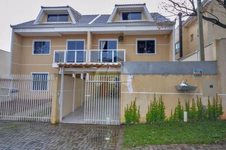 Sobrado Triplex Boqueirão