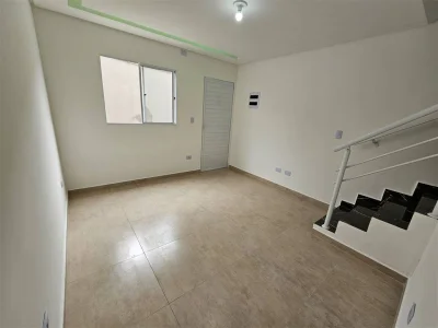 Casa com 58 m2 - Ribeirópolis - Praia Grande SP
