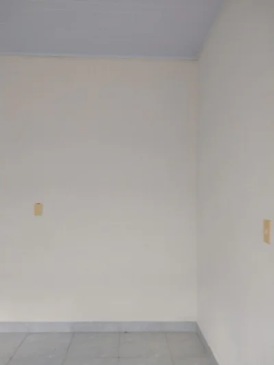 Alugo Casa