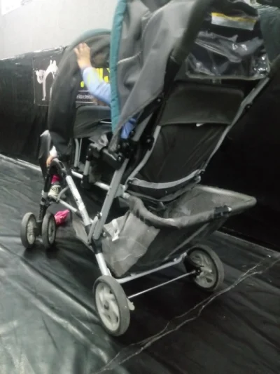 Carrinho de Bebes Gemeos Cor Cinza Comprados Usagraco Muito Barato