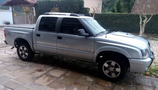 S10 Executive 2011 60.000 Km único Dono