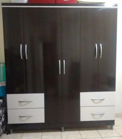 Guarda Roupa 6 Portas 4 Gavetas