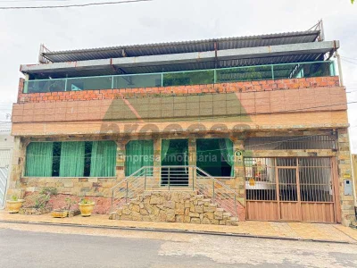 Casa com 4 Dormitórios à Venda, 700 m2 por RS 1.200.000 - Planalto - Manaus-am