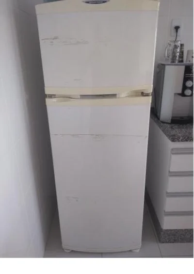 Geladeira Brastemp 330l