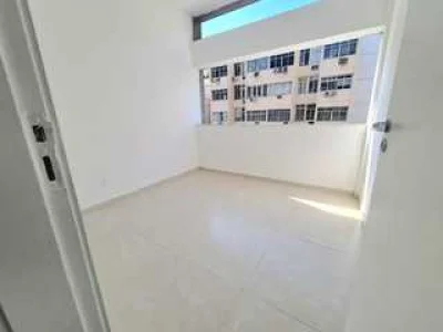 Apartamento para Venda em Rio de Janeiro / RJ no Bairro Copacabana