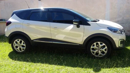 Renault Captur 1.6 2018 (completa) 9.700 Km