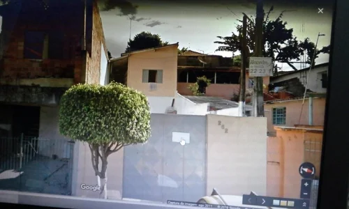 Casa 03 Dorm Prox Dutra Bancox e Sup Merc Nagumo Vista Verde