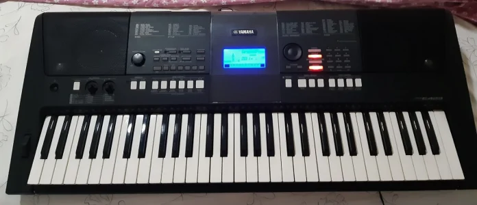 Teclado Digital Yamaha Psr E423