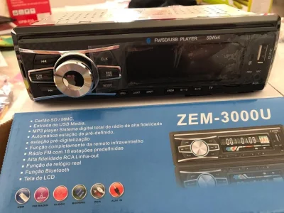 Rádio para Carro com Controle e Bluetoofh