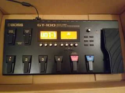 Boss Gt100