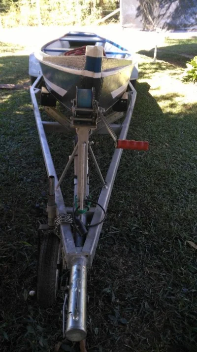 Vendo Barco e Carretinha