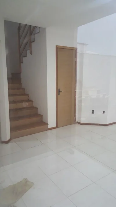 Sobrado em Guaratuba *leia a Descrição
