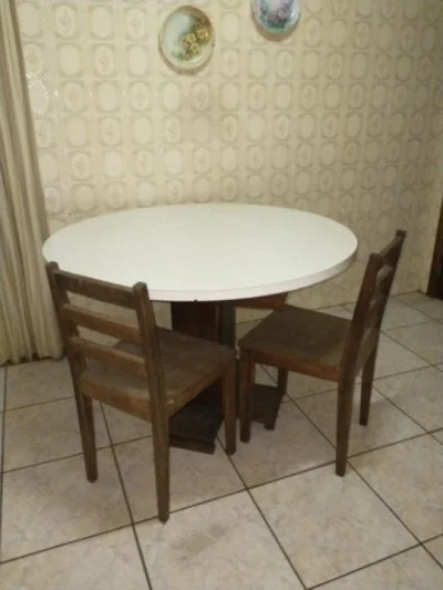Jogo de Mesa e Cadeiras (aceito Propostas, Mas Não Faço Troca)