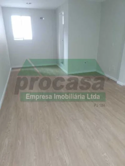 Sala - / Comercial / Centro