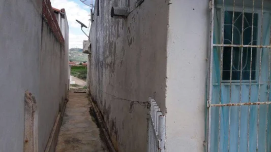 Vendo Casa em Salgueiro Novo Everest