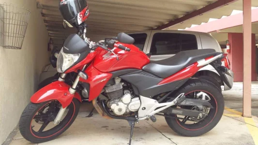 CB 300 R