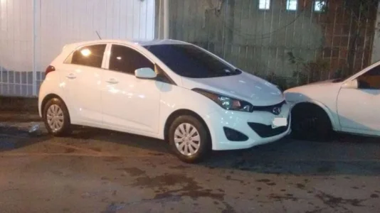Vendo Hb 20 1.0 Branco 26 Mil Km Semi Novo
