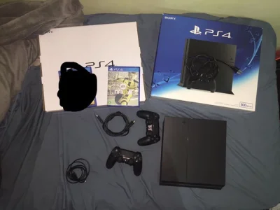 PS4 + 2 Controles + Fifa 17