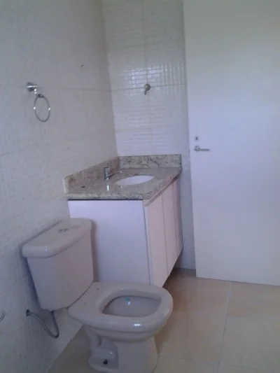 Aluga SE ou Vende SE Sobrado