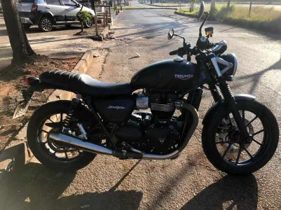 Street Twin 900cc