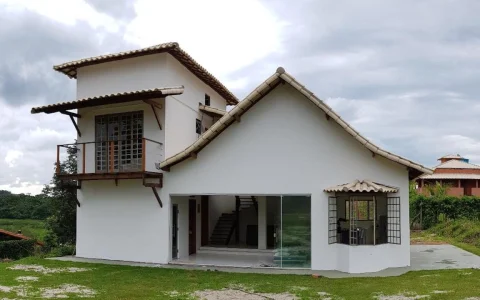 Linda Chácara Prox Igarapé, 3 Quartos, 2 Pavtos, Alto Padrão c/ Sauna