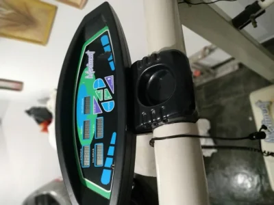 Vendo Esteira Elétrica Moviment Usada